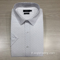 Camicia a maniche corte con stampa maschile chiara e pulita